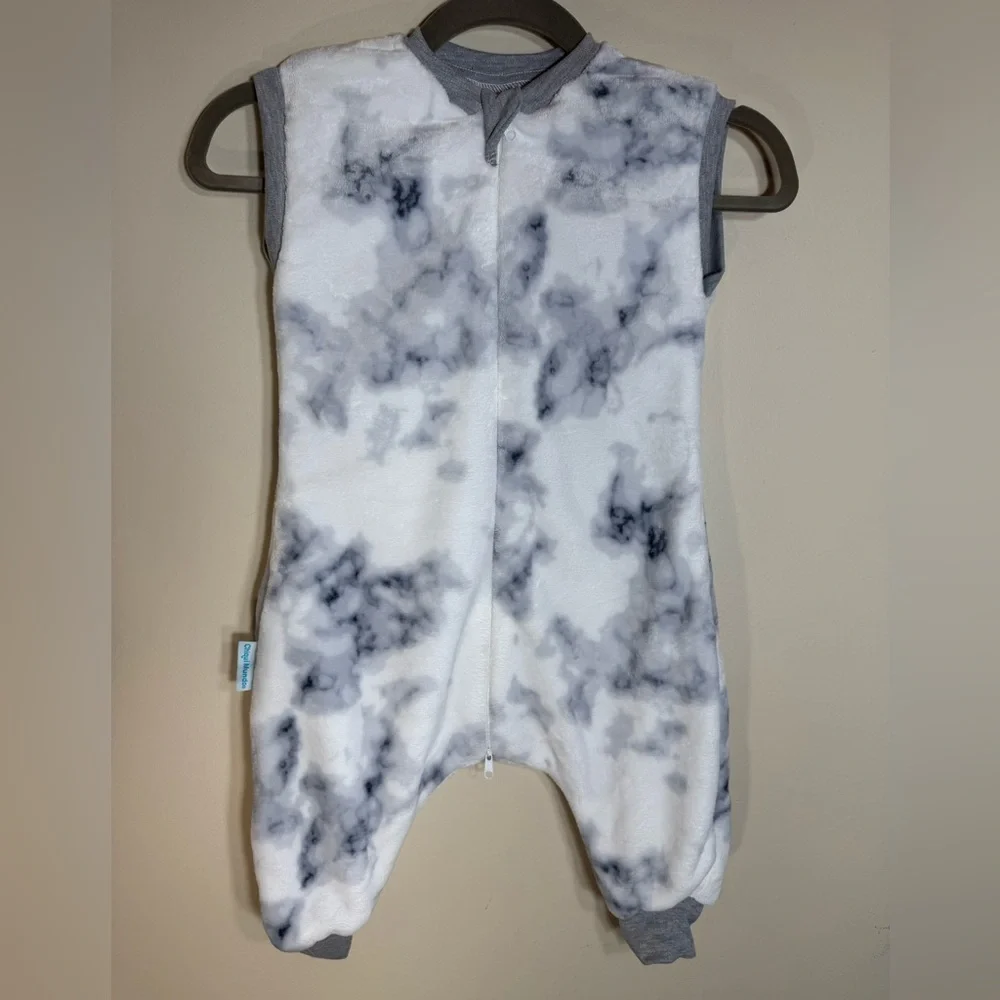 Chiqui Mundo baby sleep pajamas very soft‎ size 1-2 years